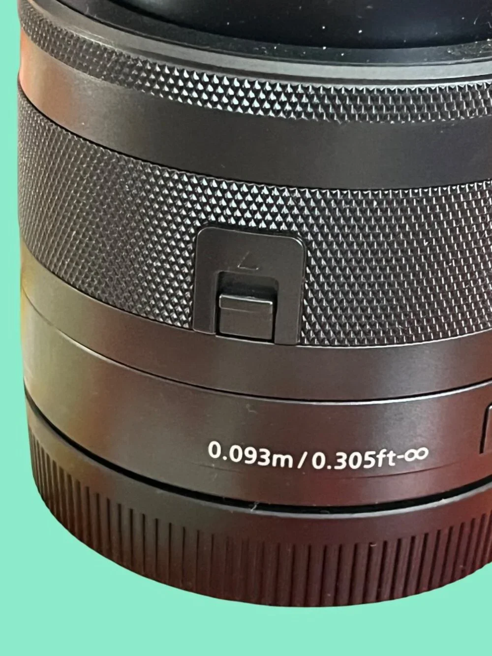 Canon EF-M 28mm f/3.5 IS STM Macro Lens With Super Macro Mode